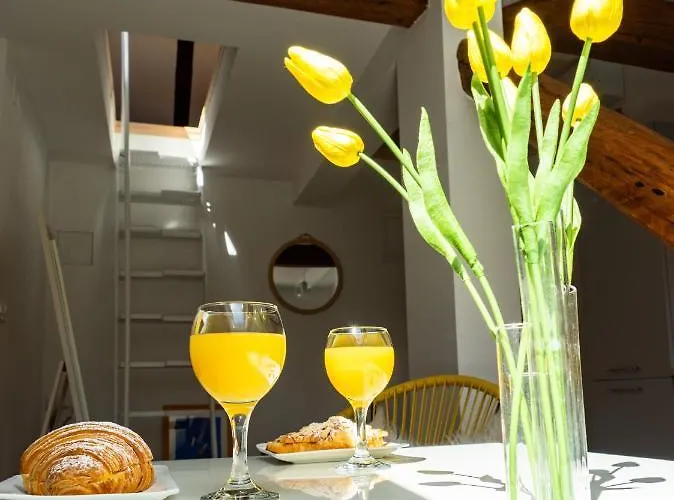 Cool Attic W Gallery In The Heart Of * Split