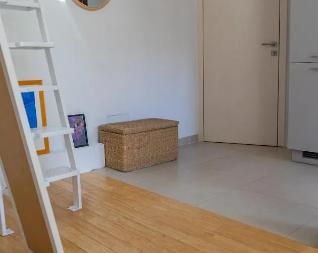 Cool Attic W Gallery In The Heart Of Lejlighed Split